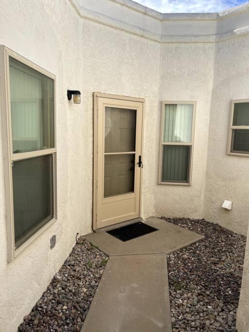 Townhouse, Two Car Garage, Fireplace Back Yard Las Cruces Eksteriør bilde