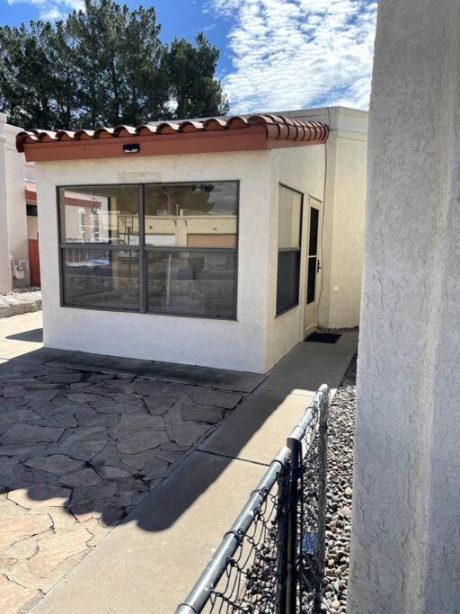 Townhouse, Two Car Garage, Fireplace Back Yard Las Cruces Eksteriør bilde